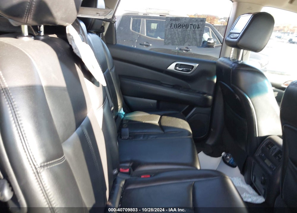 2015 NISSAN PATHFINDER SL VIN: 5N1AR2MM0FC624211