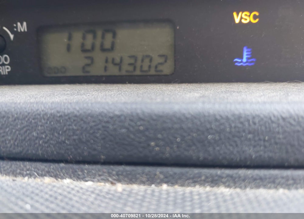 2004 SCION XB VIN: JTLKT334540148042