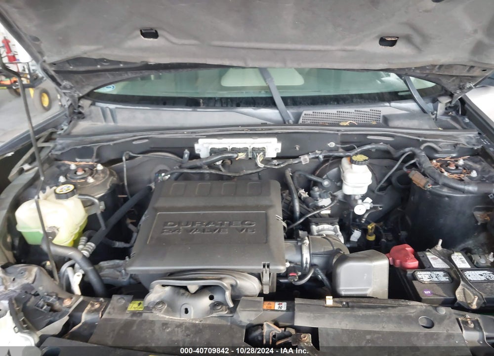 2010 FORD ESCAPE XLT VIN: 1FMCU0DG1AKA32157