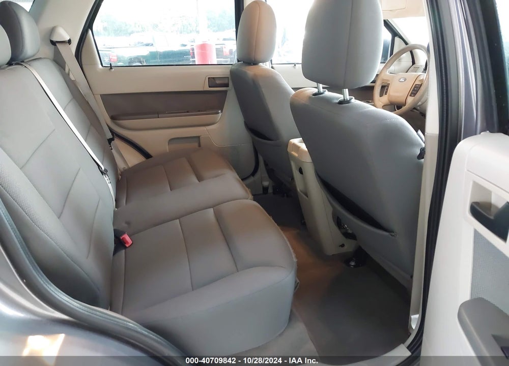 2010 FORD ESCAPE XLT VIN: 1FMCU0DG1AKA32157