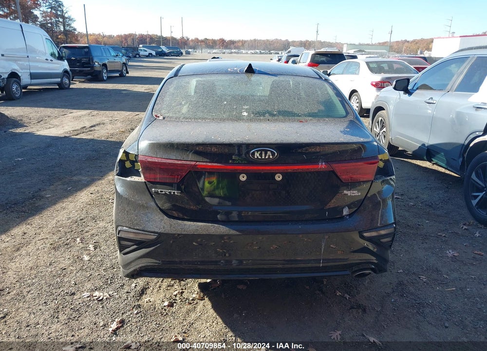 2019 KIA FORTE LXS VIN: 3KPF24AD6KE130968