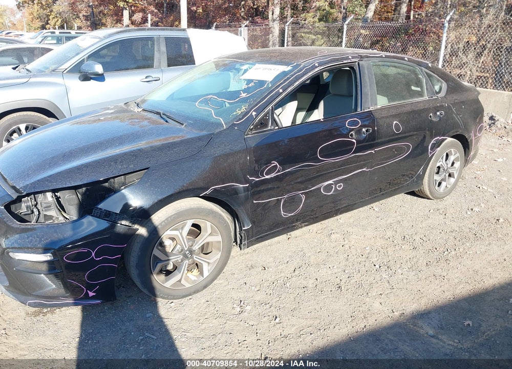 2019 KIA FORTE LXS VIN: 3KPF24AD6KE130968