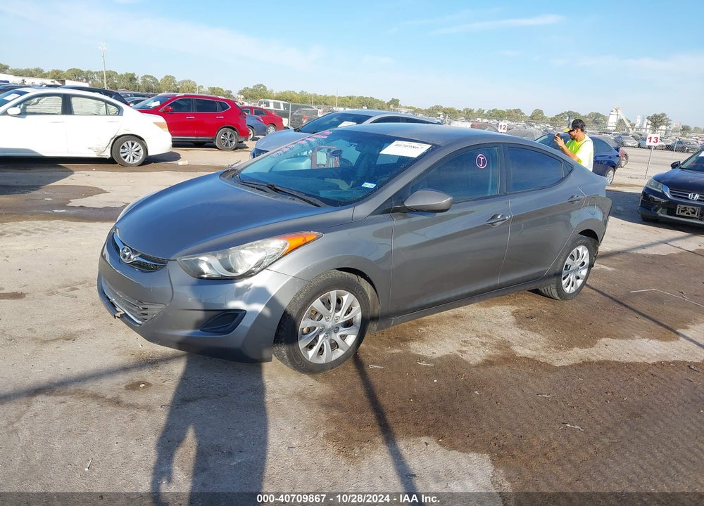 2013 HYUNDAI ELANTRA GLS VIN: 5NPDH4AE8DH193390