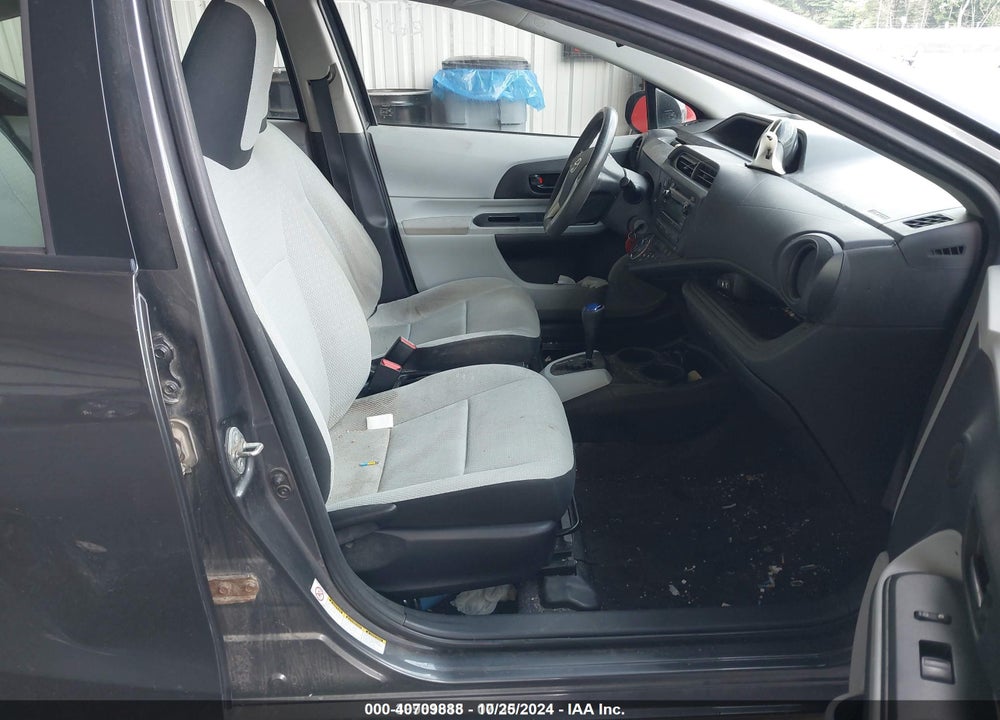 2012 TOYOTA PRIUS C ONE VIN: JTDKDTB39C1503904