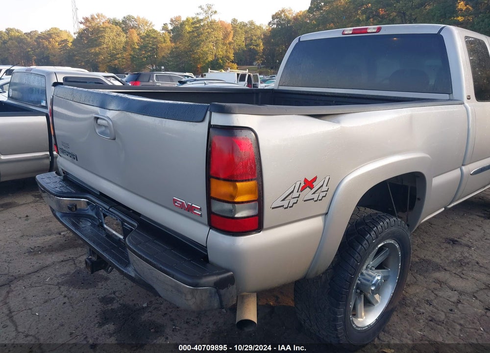 2006 GMC SIERRA 2500HD SLT VIN: 1GTHK29U26E242962