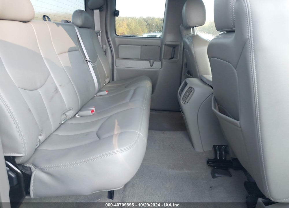 2006 GMC SIERRA 2500HD SLT VIN: 1GTHK29U26E242962