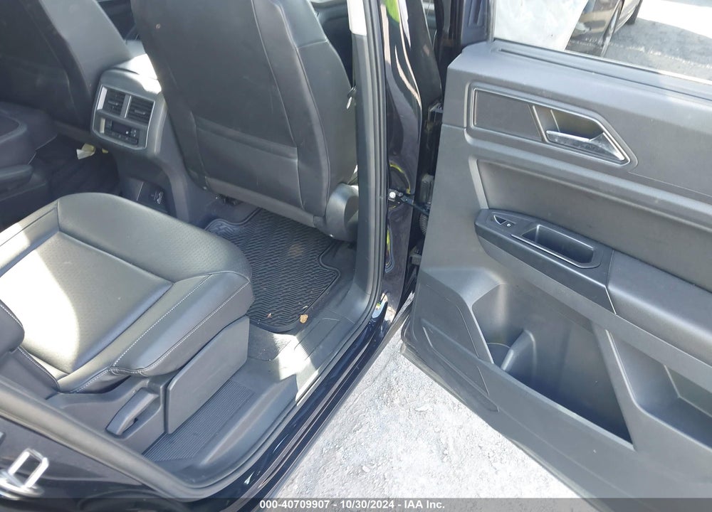 2019 VOLKSWAGEN ATLAS 3.6L V6 SE W/TECHNOLOGY R-LINE VIN: 1V2XR2CA5KC605992