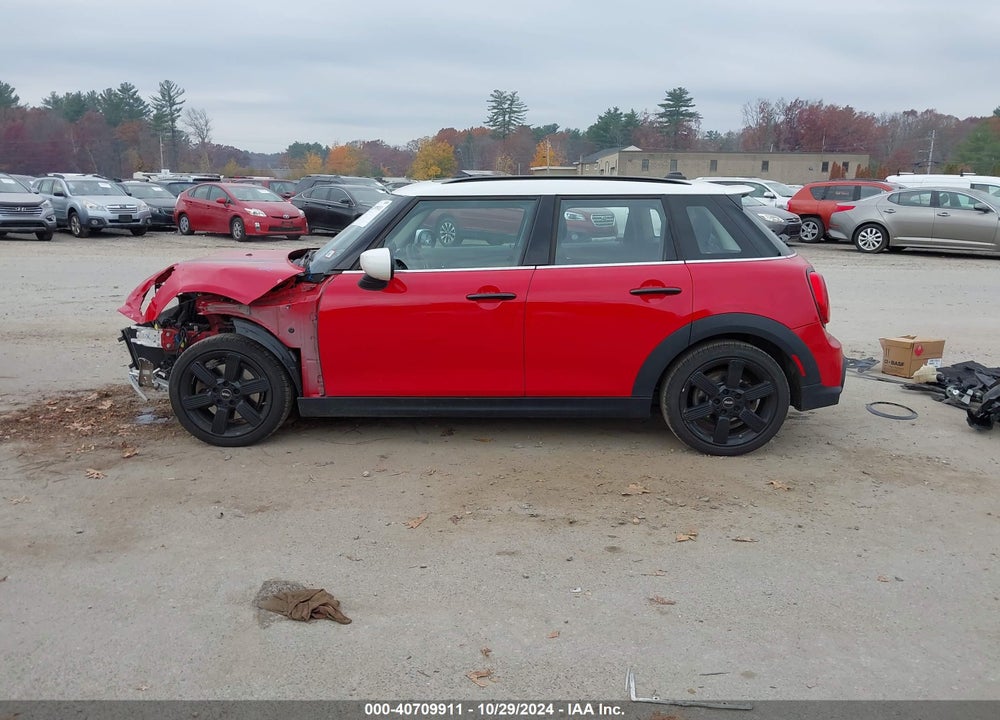 2023 MINI HARDTOP COOPER S VIN: WMW53DK0XP2T49907