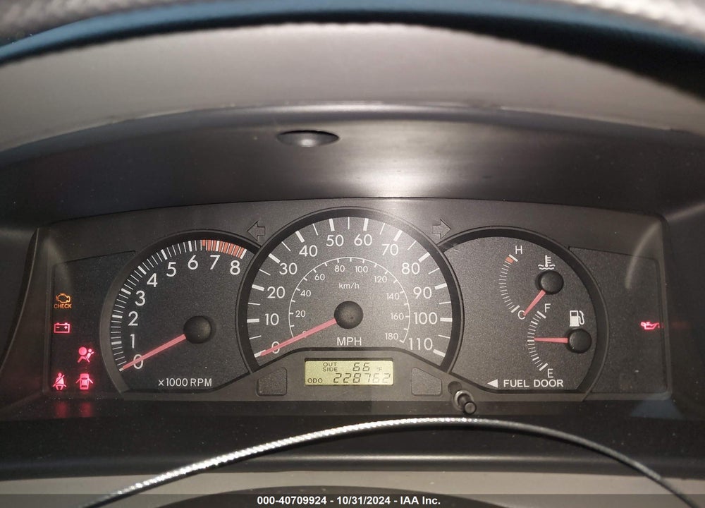 2007 TOYOTA COROLLA CE VIN: JTDBR32E670110358