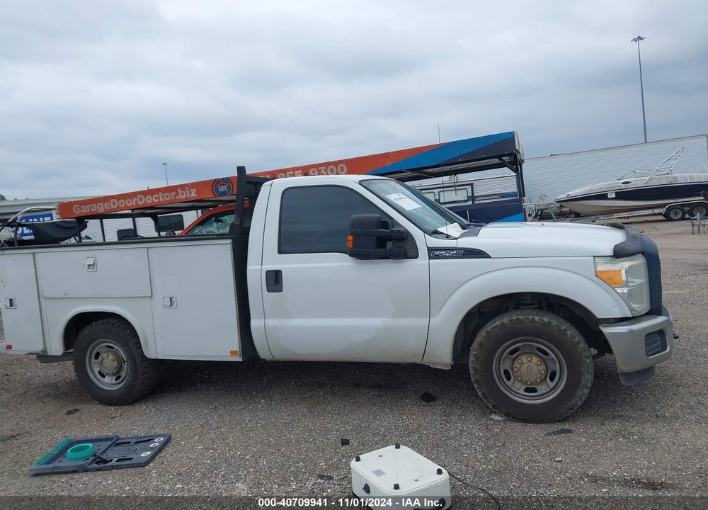 2013 FORD F-250 XL VIN: 1FTBF2A63DEA60207