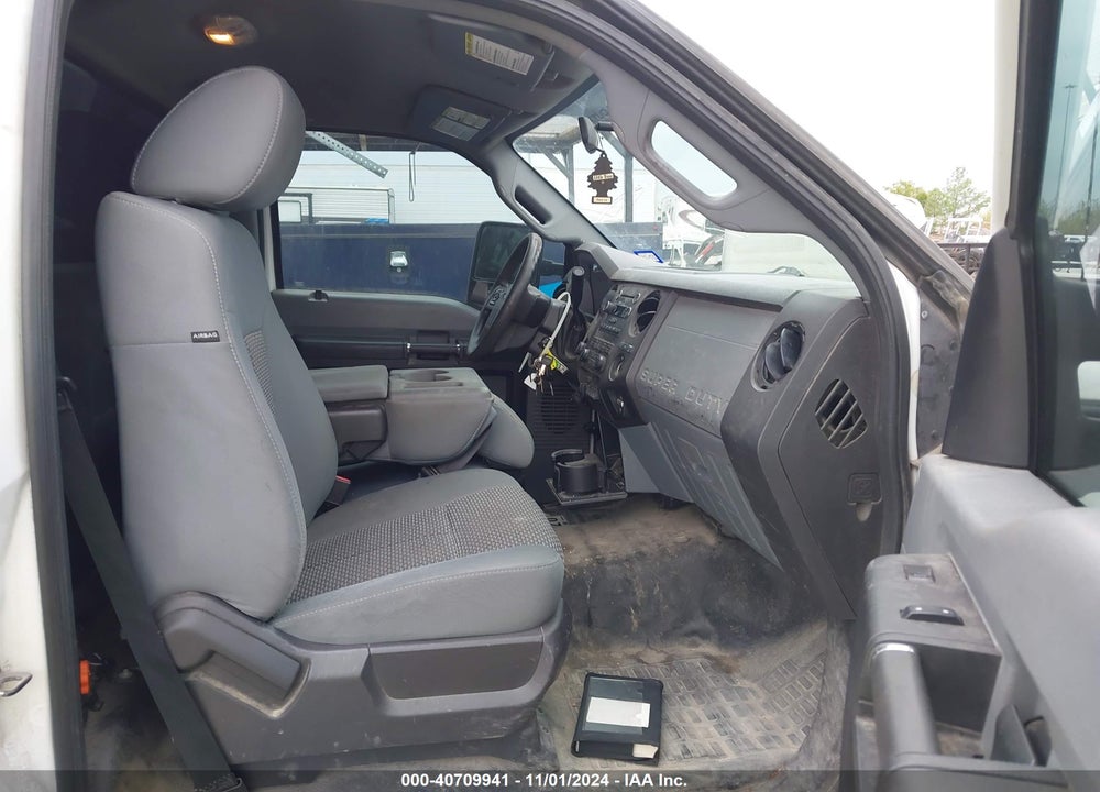 2013 FORD F-250 XL VIN: 1FTBF2A63DEA60207