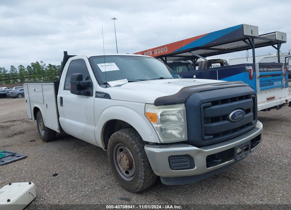 2013 FORD F-250 XL VIN: 1FTBF2A63DEA60207