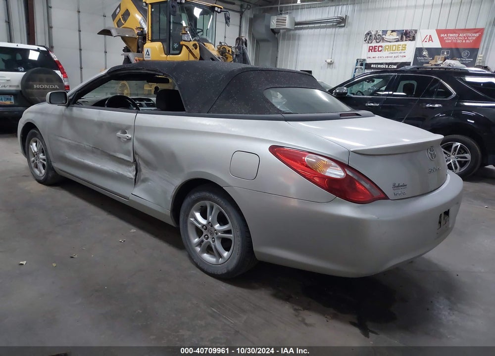 2005 TOYOTA CAMRY SOLARA SE/SLE VIN: 4T1FA38PX5U052483