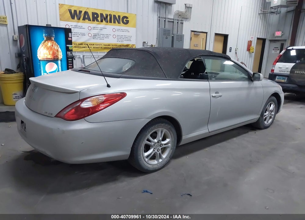 2005 TOYOTA CAMRY SOLARA SE/SLE VIN: 4T1FA38PX5U052483