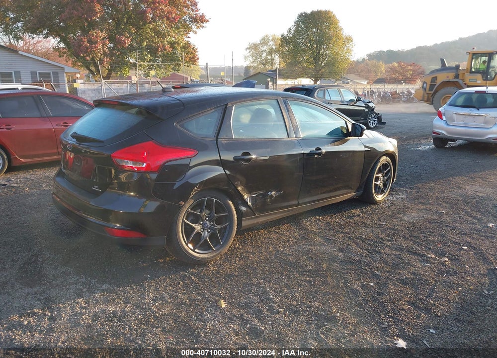 2016 FORD FOCUS SE VIN: 1FADP3K25GL377838