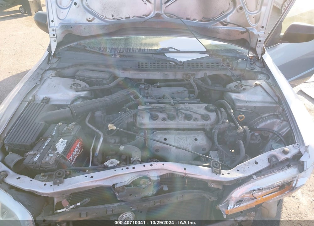 2002 HONDA ACCORD 2.3 VP VIN: 1HGCF86652A054009