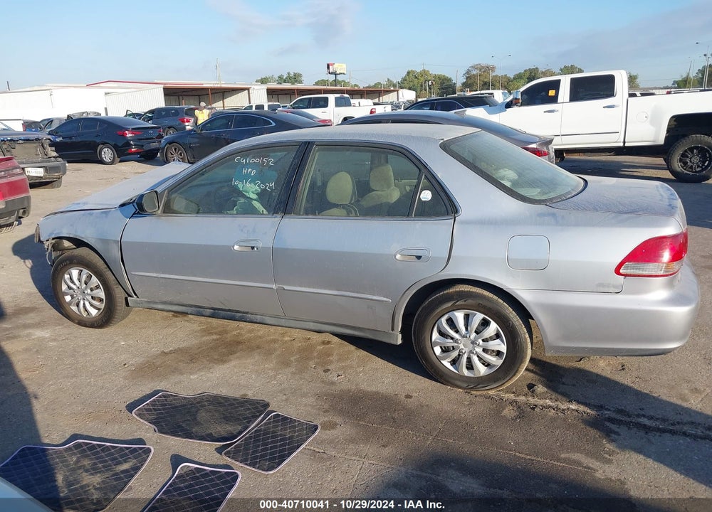 2002 HONDA ACCORD 2.3 VP VIN: 1HGCF86652A054009