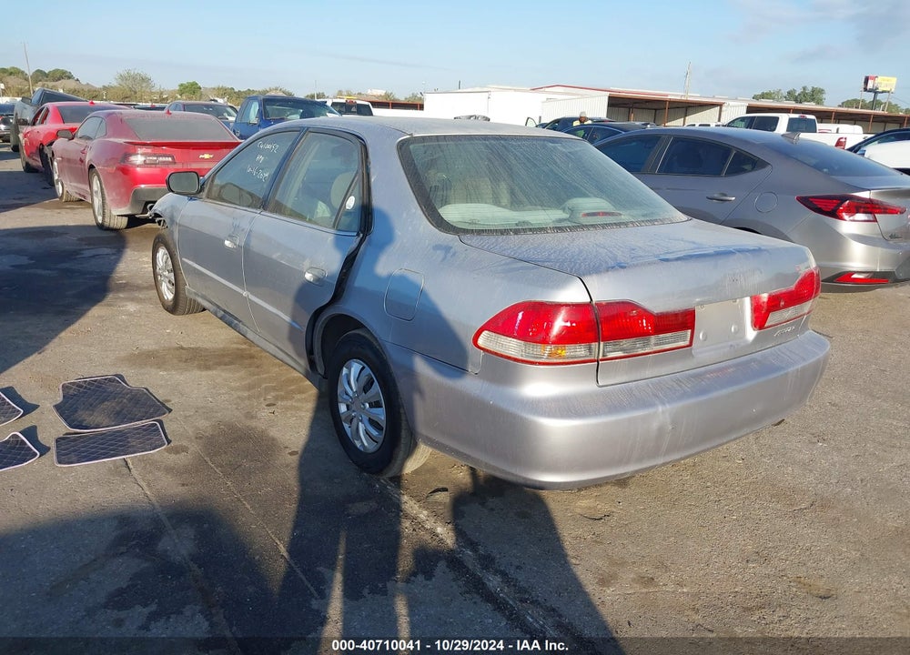 2002 HONDA ACCORD 2.3 VP VIN: 1HGCF86652A054009