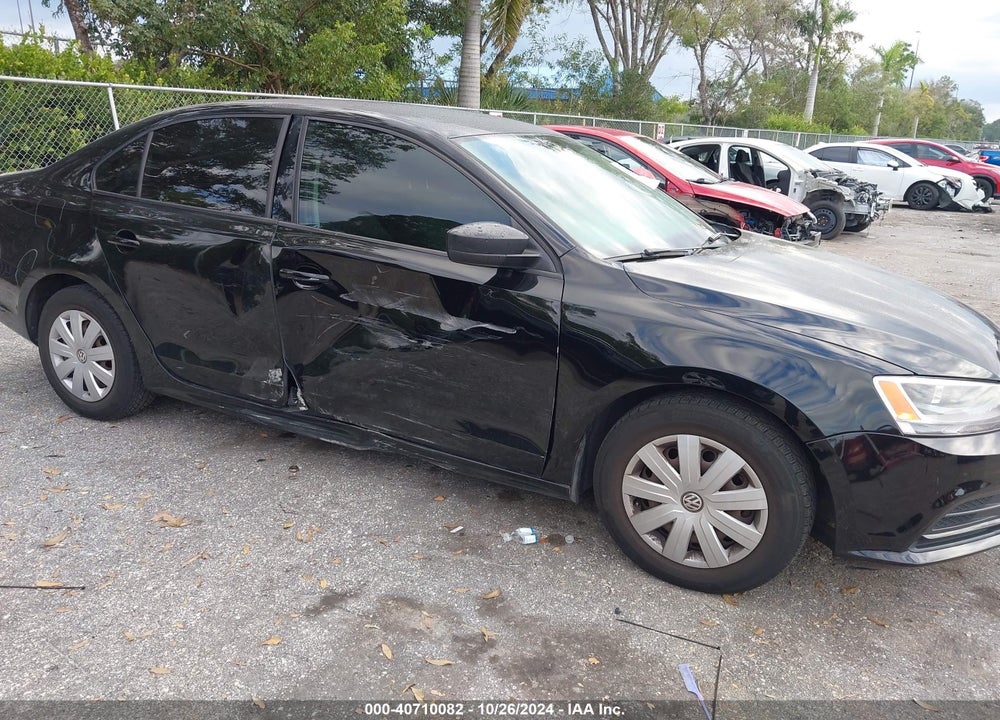 2015 VOLKSWAGEN JETTA 2.0L S VIN: 3VW2K7AJXFM267877
