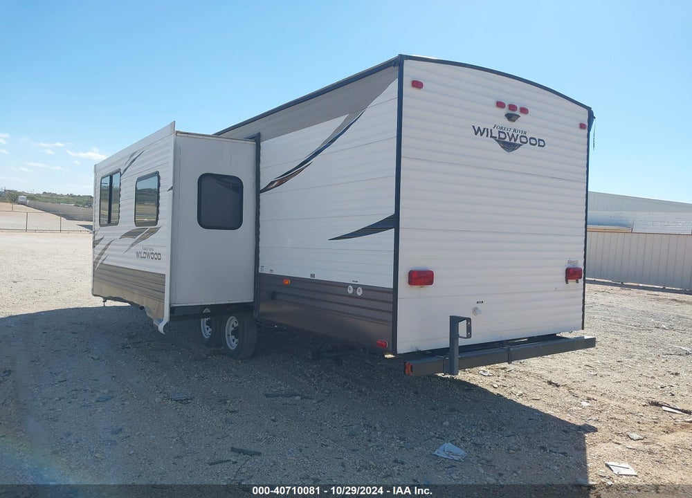 2018 FOREST RIVER WILDWOOD M-27DBK VIN: 4X4TWDC2XJA264087