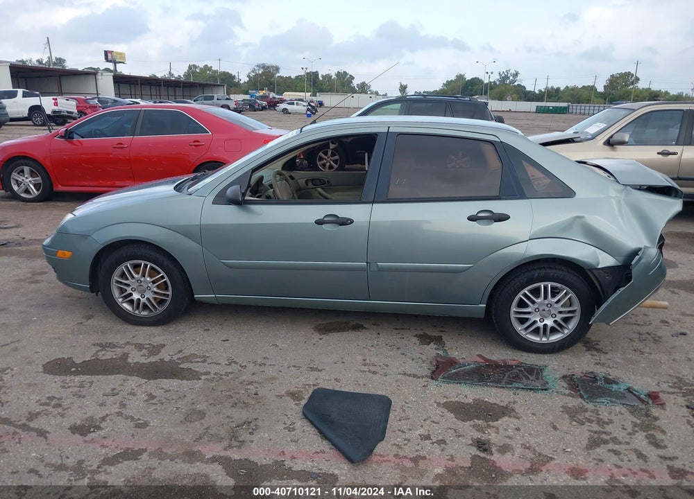 2005 FORD FOCUS ZX4 VIN: 1FAFP34N75W173196