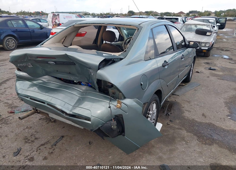 2005 FORD FOCUS ZX4 VIN: 1FAFP34N75W173196