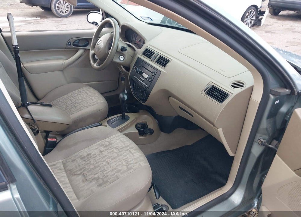 2005 FORD FOCUS ZX4 VIN: 1FAFP34N75W173196