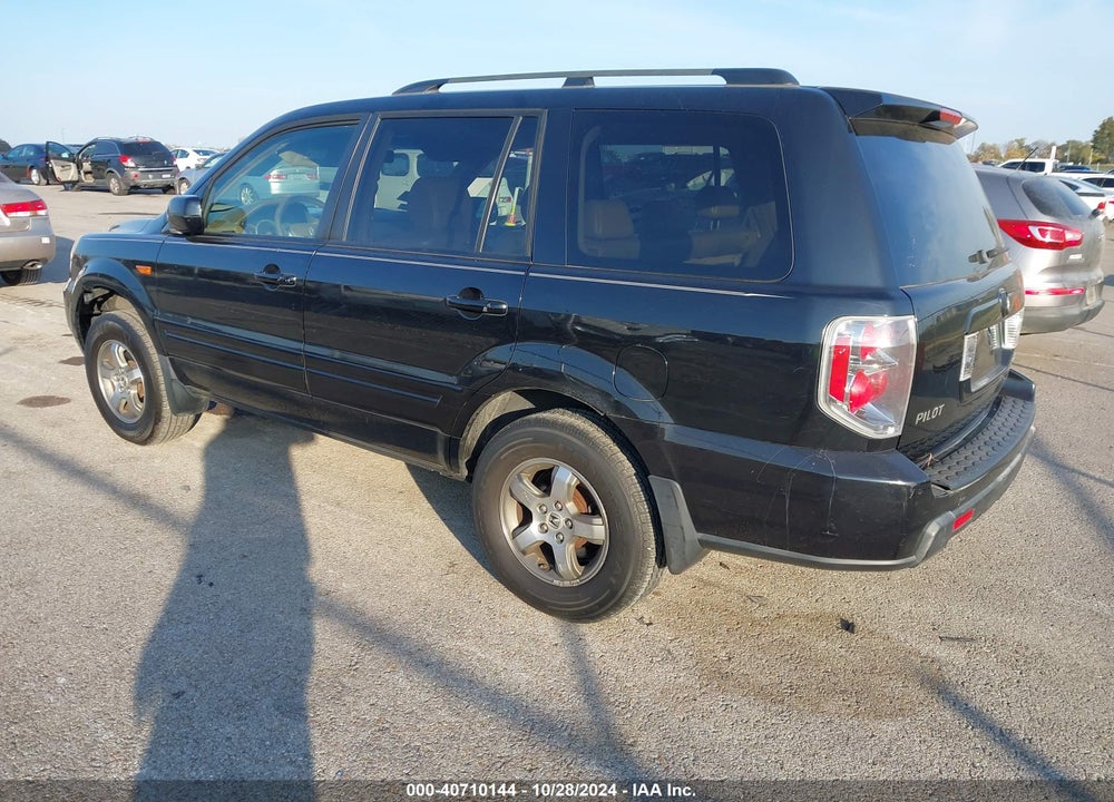 2006 HONDA PILOT EX-L VIN: 5FNYF18506B013297
