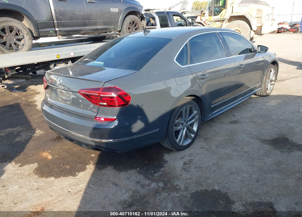 2017 VOLKSWAGEN PASSAT 1.8T R-LINE VIN: 1VWDT7A35HC086214