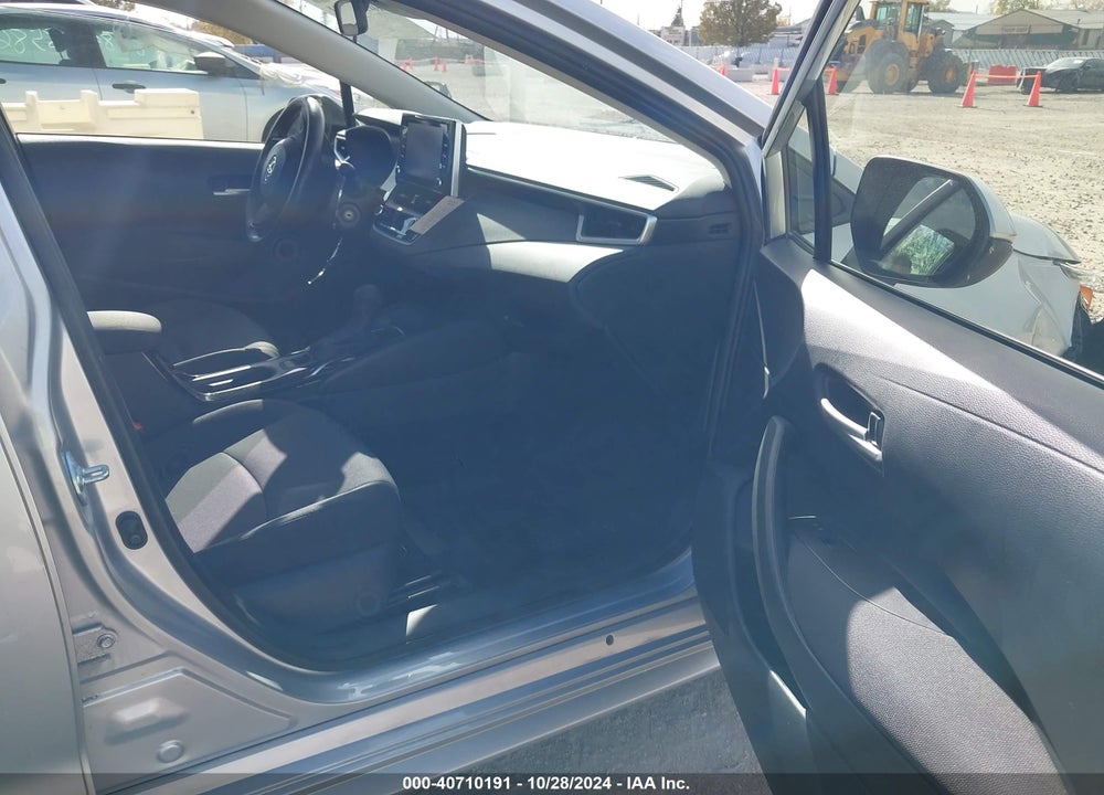 2021 TOYOTA COROLLA LE VIN: JTDEPMAE4MJ150826