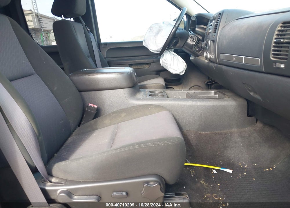 2011 GMC SIERRA 1500 SLE VIN: 1GTR2VE34BZ240538