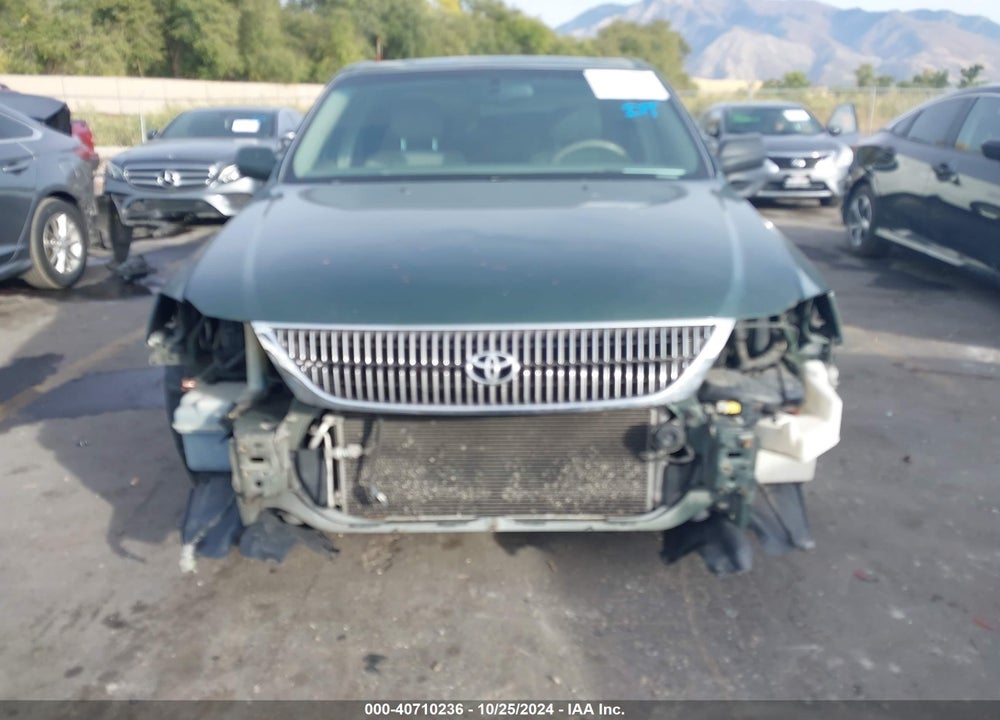 2002 TOYOTA AVALON XLS VIN: 4T1BF28B12U221929