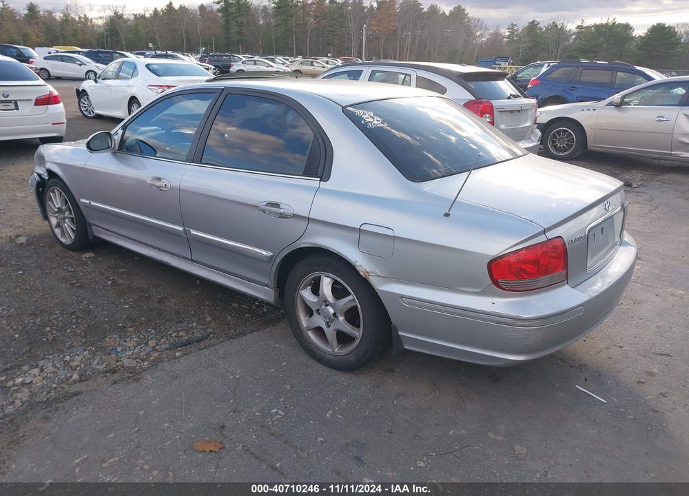 2005 HYUNDAI SONATA GLS/LX VIN: KMHWF35H85A175067