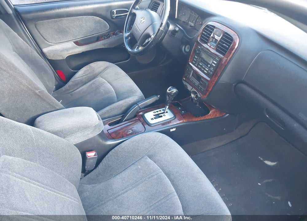 2005 HYUNDAI SONATA GLS/LX VIN: KMHWF35H85A175067