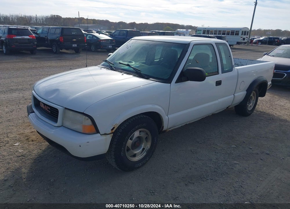 2000 GMC SONOMA SLS VIN: 1GTCS1955YK232718