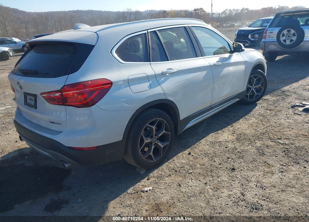 2018 BMW X1 XDRIVE28I VIN: WBXHT3C31J5L30383