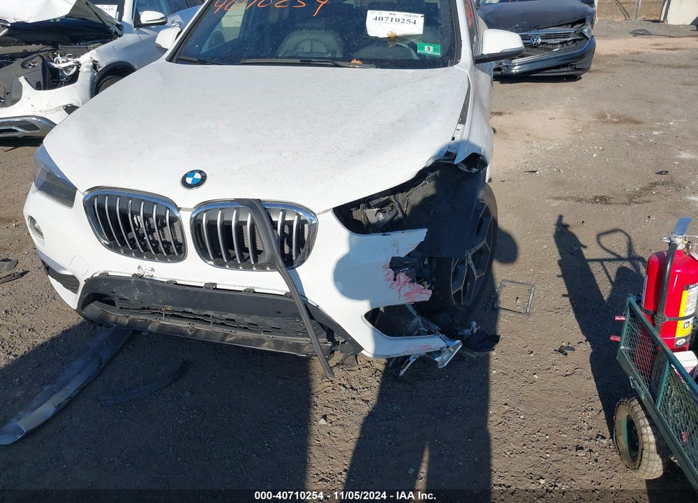 2018 BMW X1 XDRIVE28I VIN: WBXHT3C31J5L30383