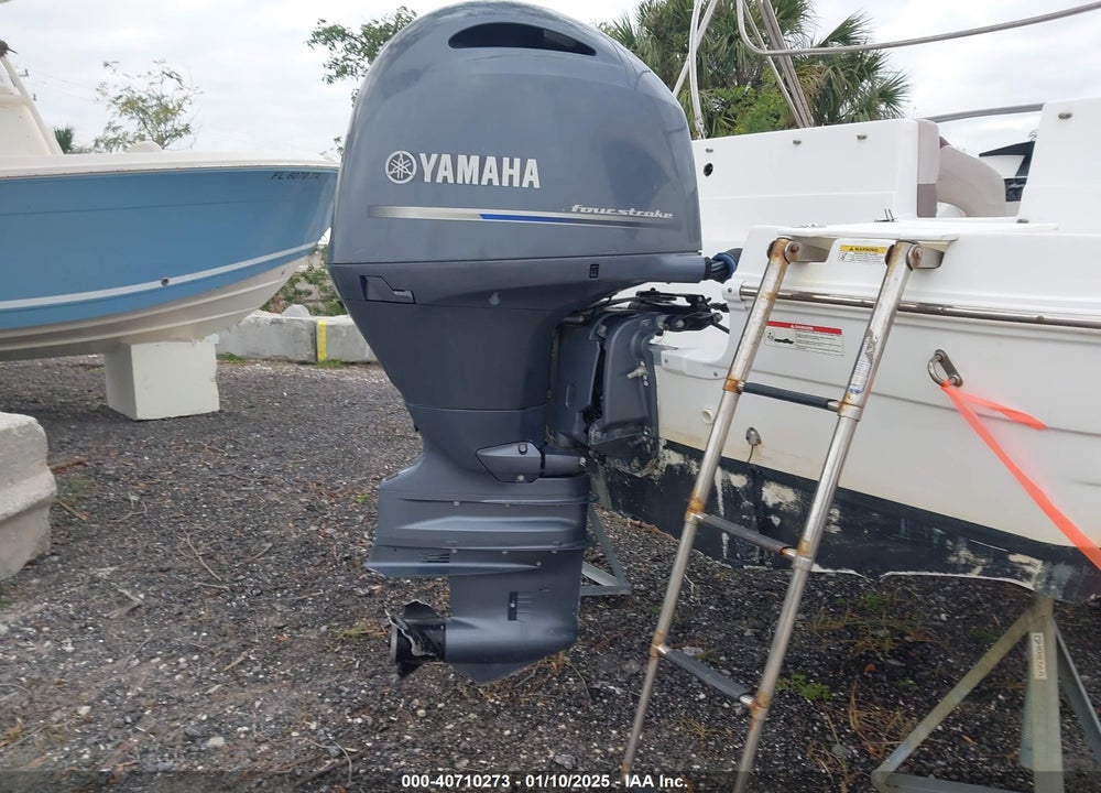 2019 HURRICANE OTHER VIN: GDY00104F819