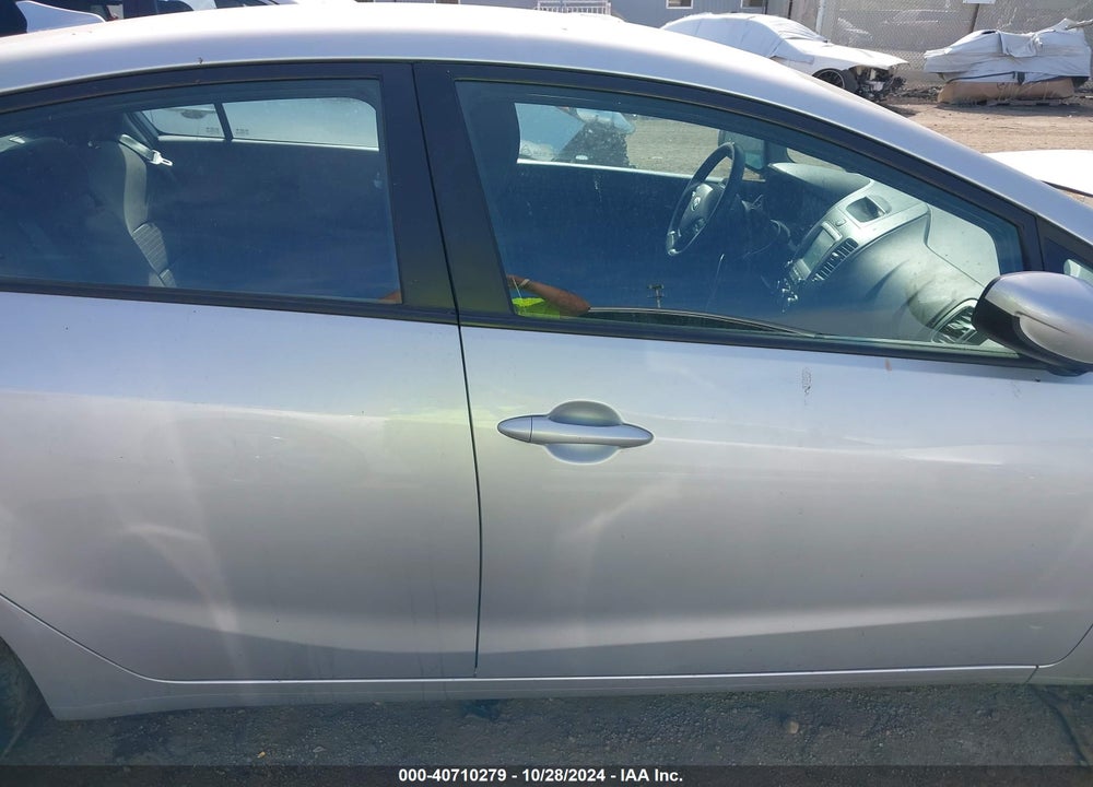 2018 KIA FORTE LX VIN: 3KPFL4A72JE213674