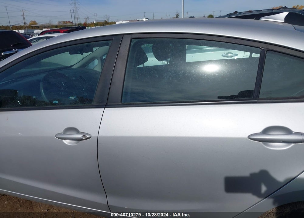 2018 KIA FORTE LX VIN: 3KPFL4A72JE213674