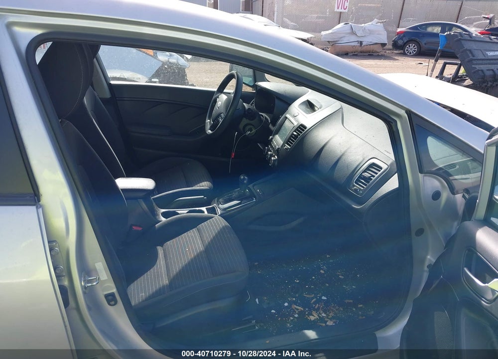 2018 KIA FORTE LX VIN: 3KPFL4A72JE213674