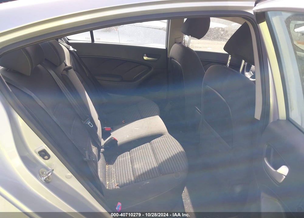 2018 KIA FORTE LX VIN: 3KPFL4A72JE213674