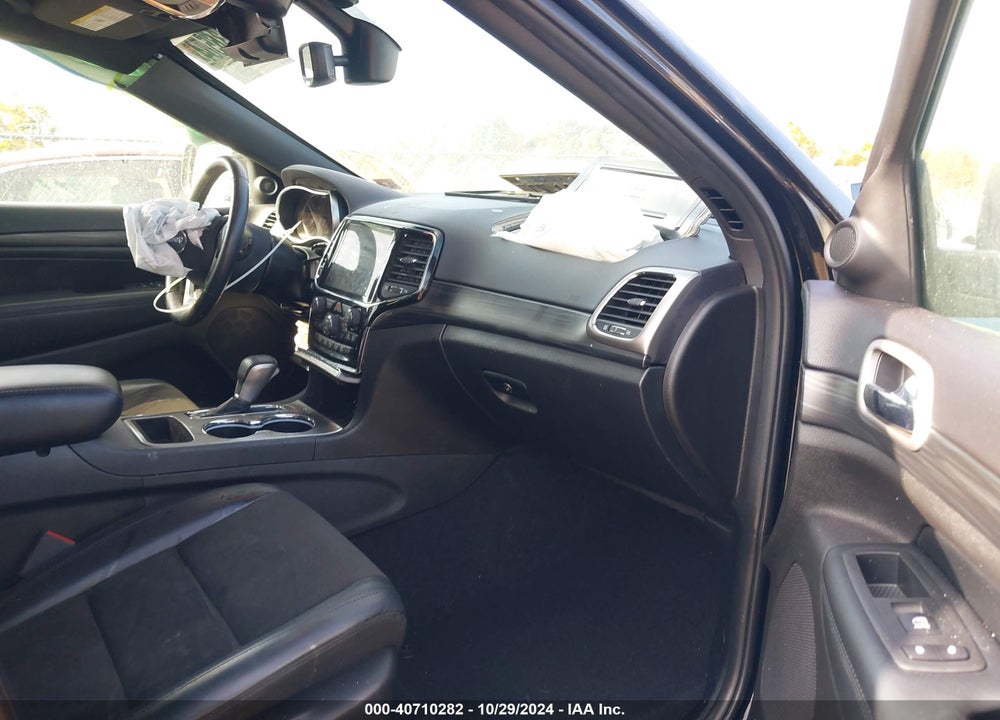 2020 JEEP GRAND CHEROKEE LAREDO E 4X4 VIN: 1C4RJFAGXLC438420