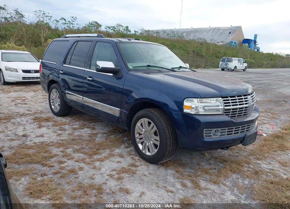 2014 LINCOLN NAVIGATOR VIN: 5LMJJ2H50EEL08396