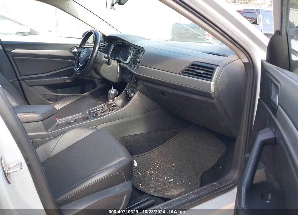 2019 VOLKSWAGEN JETTA 1.4T R-LINE/1.4T S/1.4T SE VIN: 3VWC57BU0KM112883