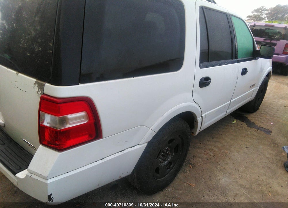 2008 FORD EXPEDITION XLT VIN: 1FMFU16588LA83996