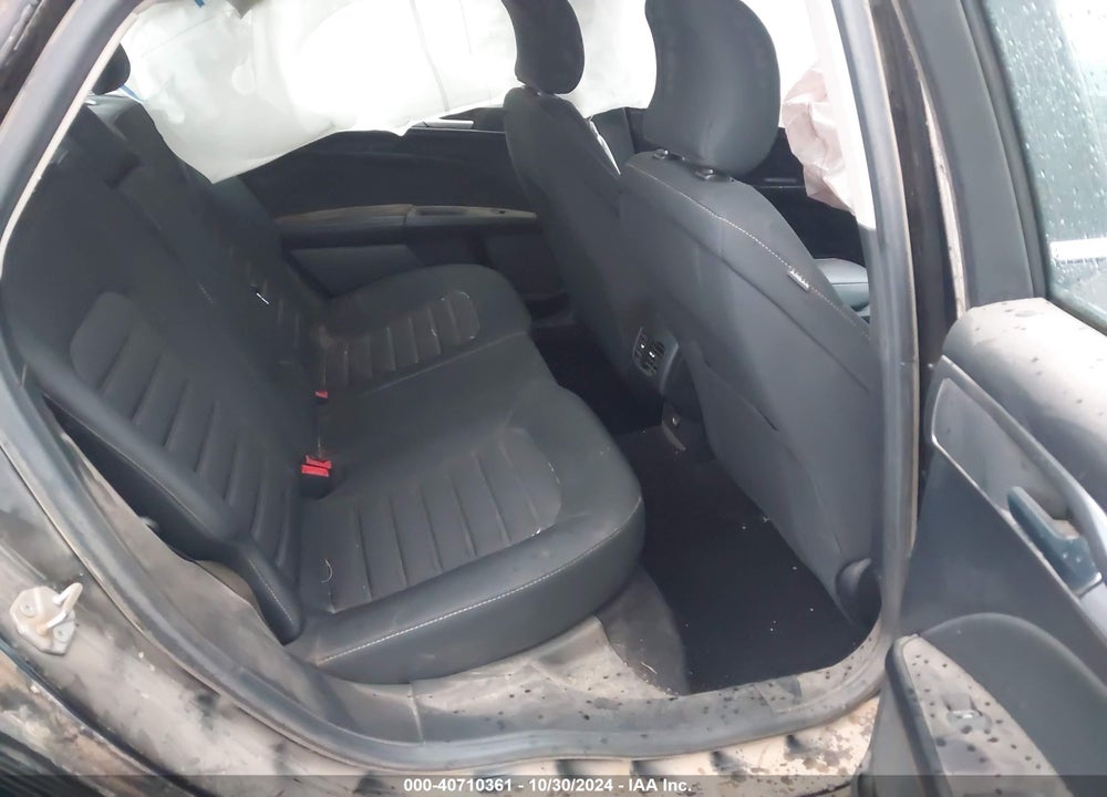 2019 FORD FUSION SE VIN: 3FA6P0T97KR269539