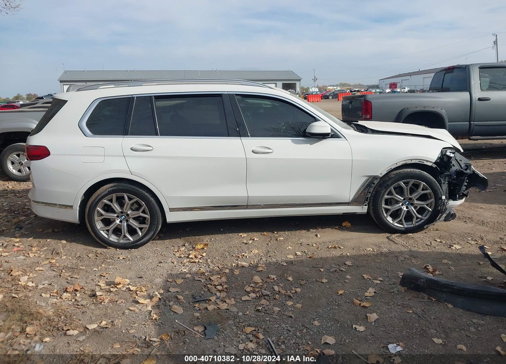 2022 BMW X7 XDRIVE40I VIN: 5UXCW2C04N9M94139