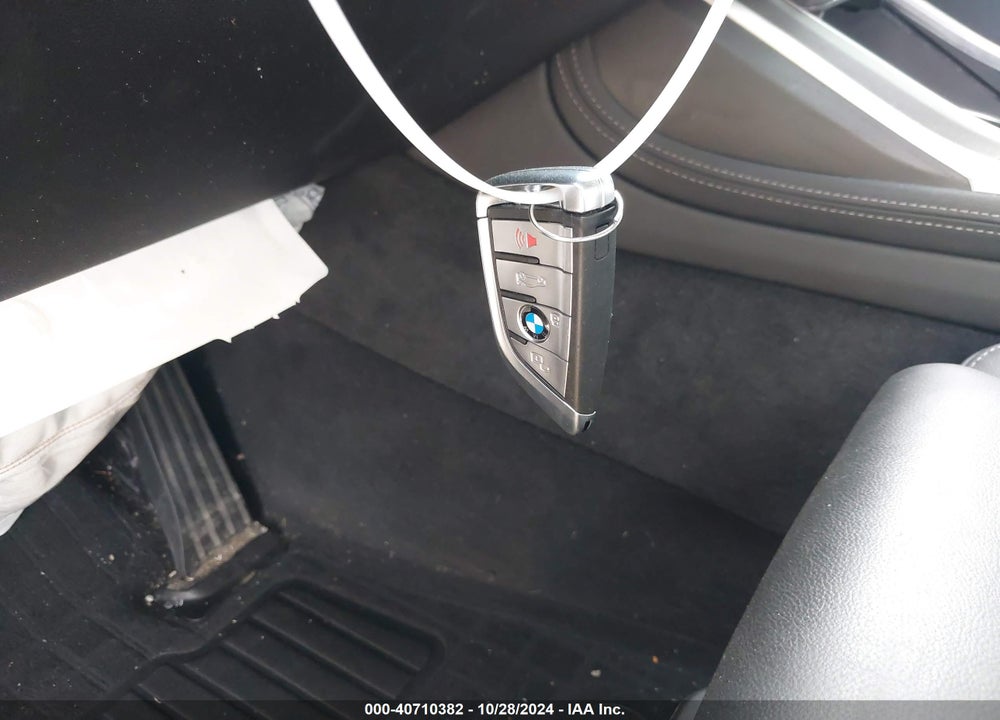 2022 BMW X7 XDRIVE40I VIN: 5UXCW2C04N9M94139