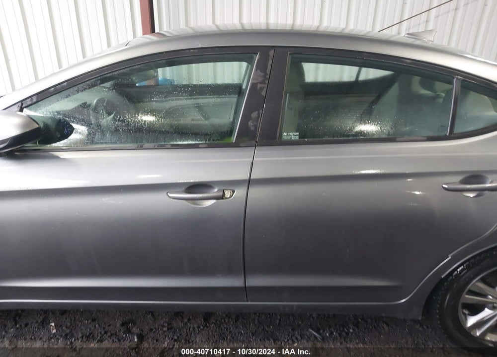 2017 HYUNDAI ELANTRA SE VIN: KMHD84LF1HU154069